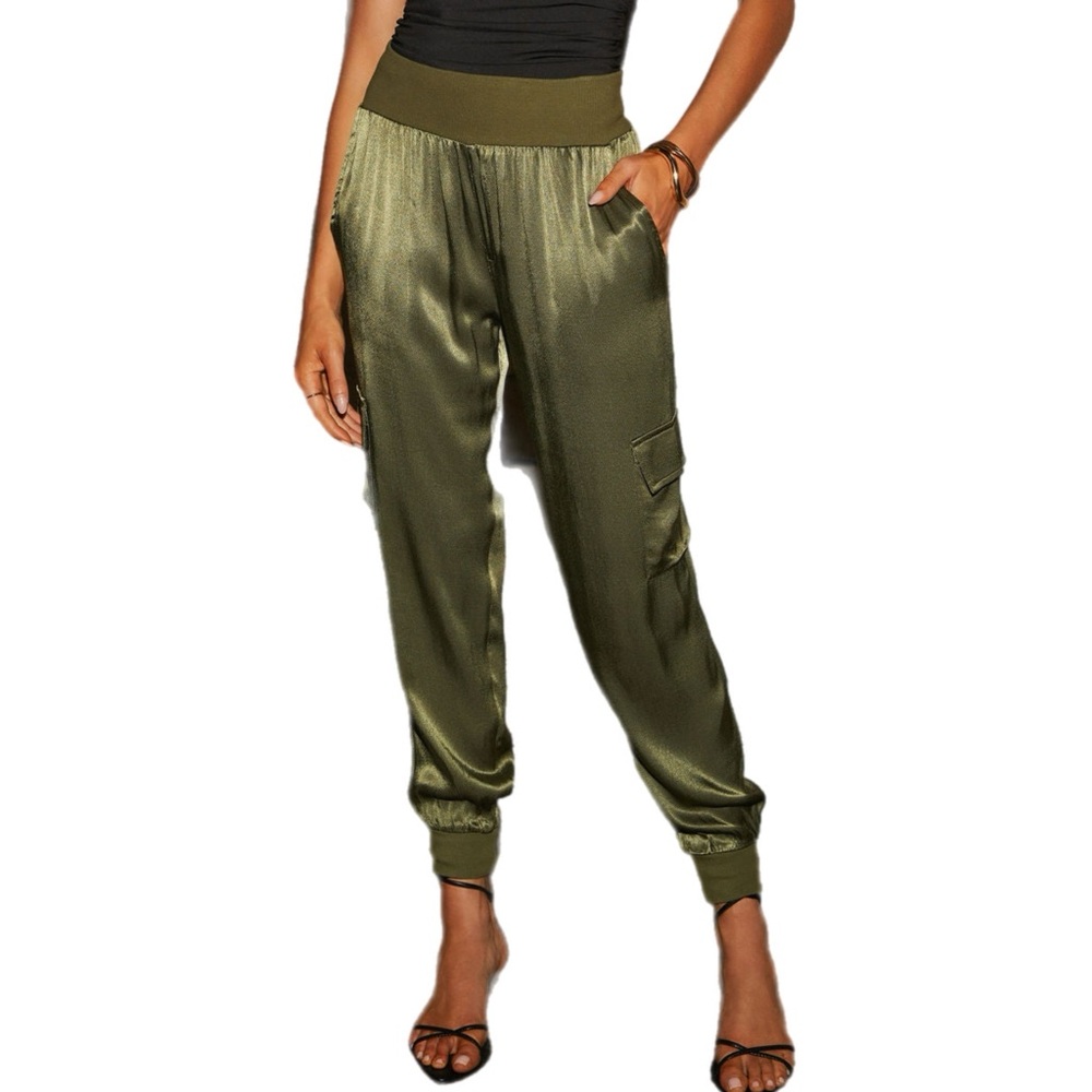 Luxe Look Satin Pocketed Joggers - Olive‎